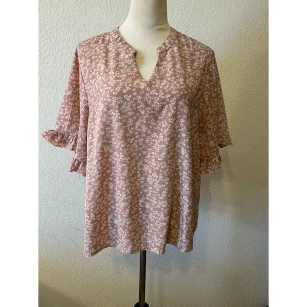 EUC Women's Shein Floral Print Dusty Rose &  White Pullover Shirt‎ Size Large